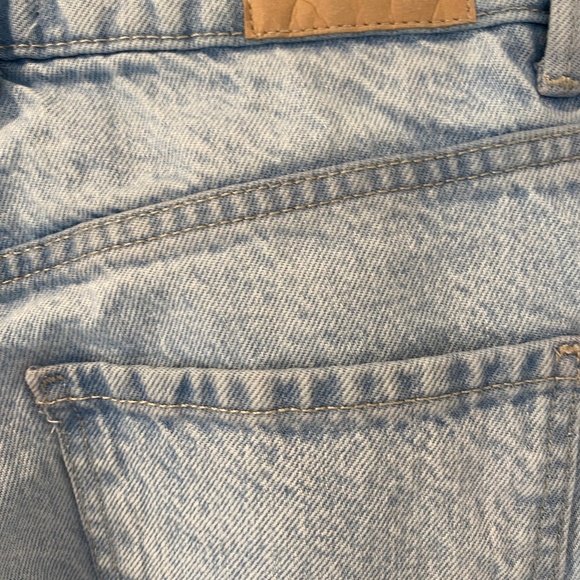 Zara amid Rise Straight Leg Jean - Picture 4 of 4